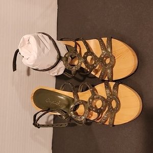 4in Olive slingback wooden sandals